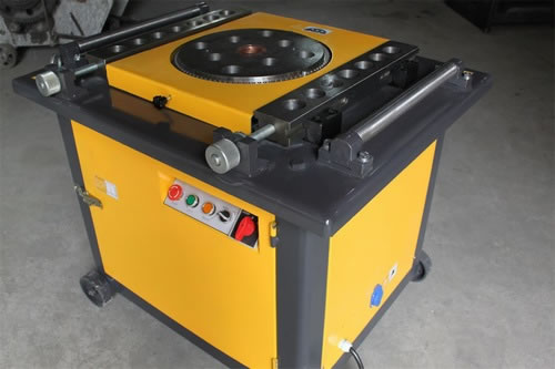 Barra de acero Bender Máquina GW50